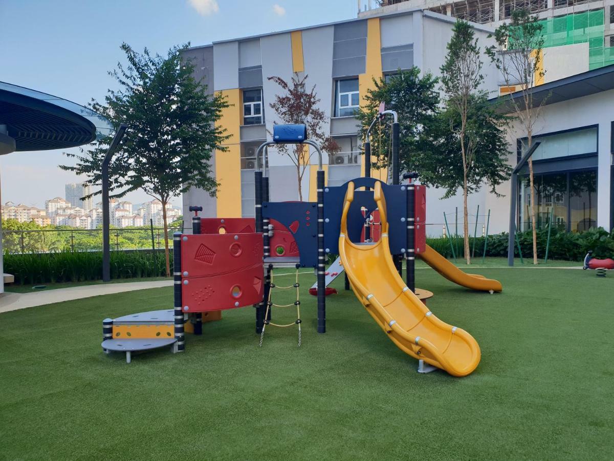 Sunway Velocity V Residence Suites กัวลาลัมเปอร์ ภายนอก รูปภาพ