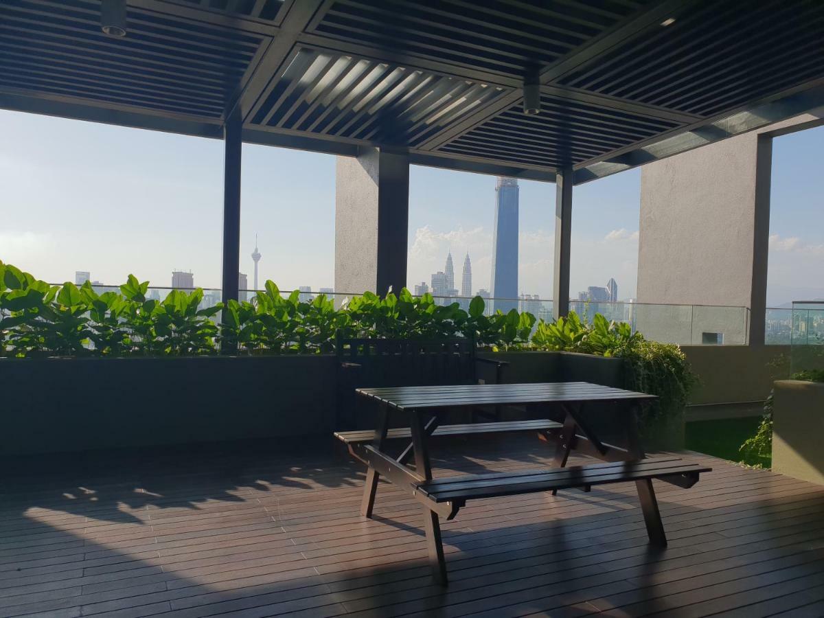 Sunway Velocity V Residence Suites กัวลาลัมเปอร์ ภายนอก รูปภาพ